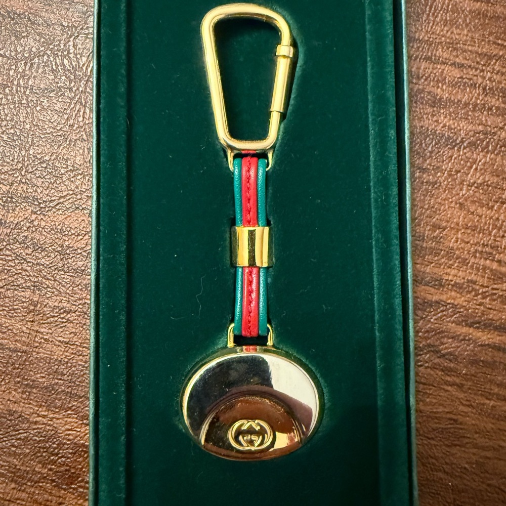 Gucci NEW Gold Brass Red and Green Leather Keyring Key Holder